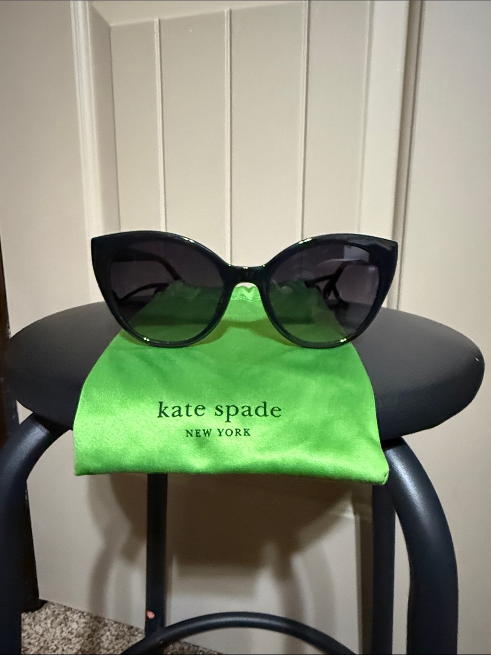 kate spade Black Cat-Eye Sunglasses with Green Pouch